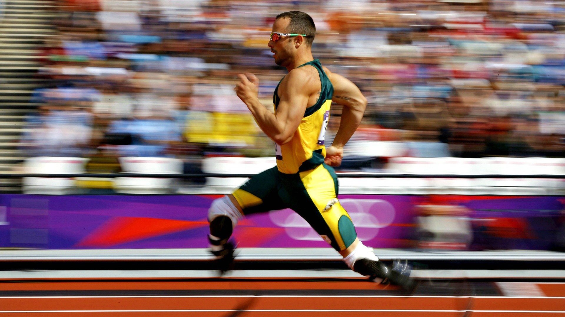 决赛对抗激烈 克莱尔展现大将之风,克莱尔完成比赛